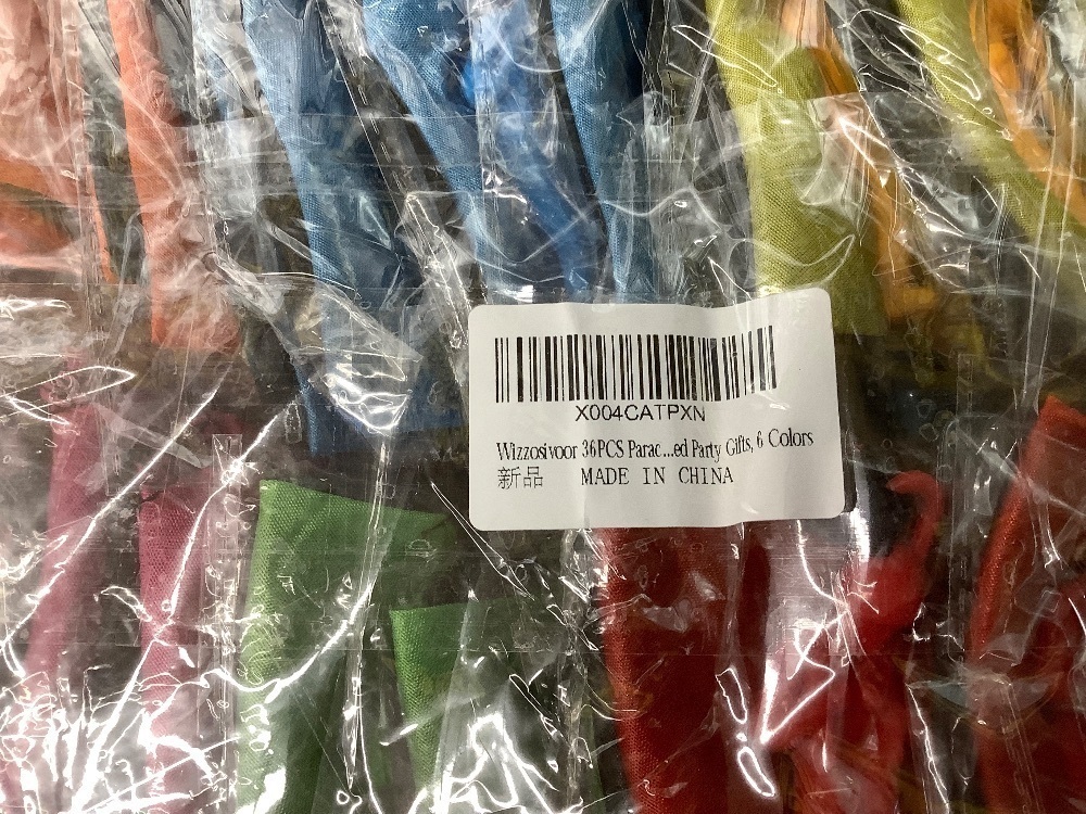 36PCS Parachute Toy, No Tangle Throwing Men, Hand Throw Army Man, 6 Colors - Party Gifts, No Battery or Assembly Required - Image 4 - Lot 3606