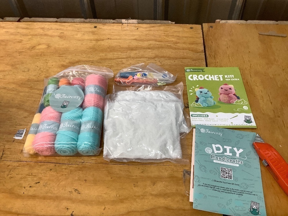 Faircosy Dinosaur Crochet Kit for Beginners - Image 2 - Lot 3693