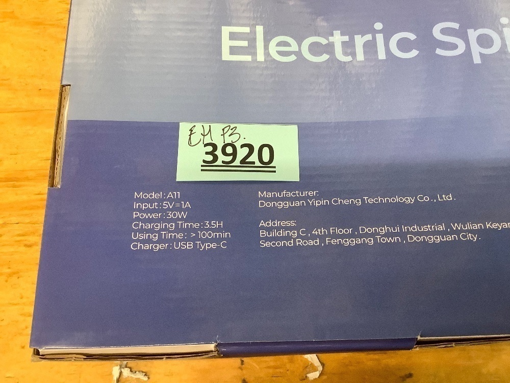 Electric Spin Scrubber with Long Handle: ALPONO Cordless Power Shower Scrubber Spin Brush with 7 Brush Replacement Heads for Cleaning Bathroom,Tub, Tile (Black) - Image 4 - Lot 3920
