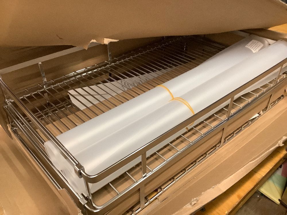 Cabinet Drawer - Image 1 - Lot 3952