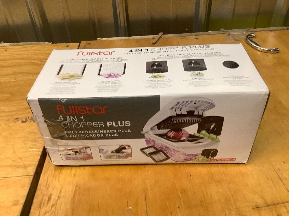 Fullstar Vegetable Chopper and Spiralizer - Food Chopper with Container, Fruit Slicer, Kitchen Gadgets & Accessories, Home Essentials (4 in 1, White) - Image 4 - Lot 3953