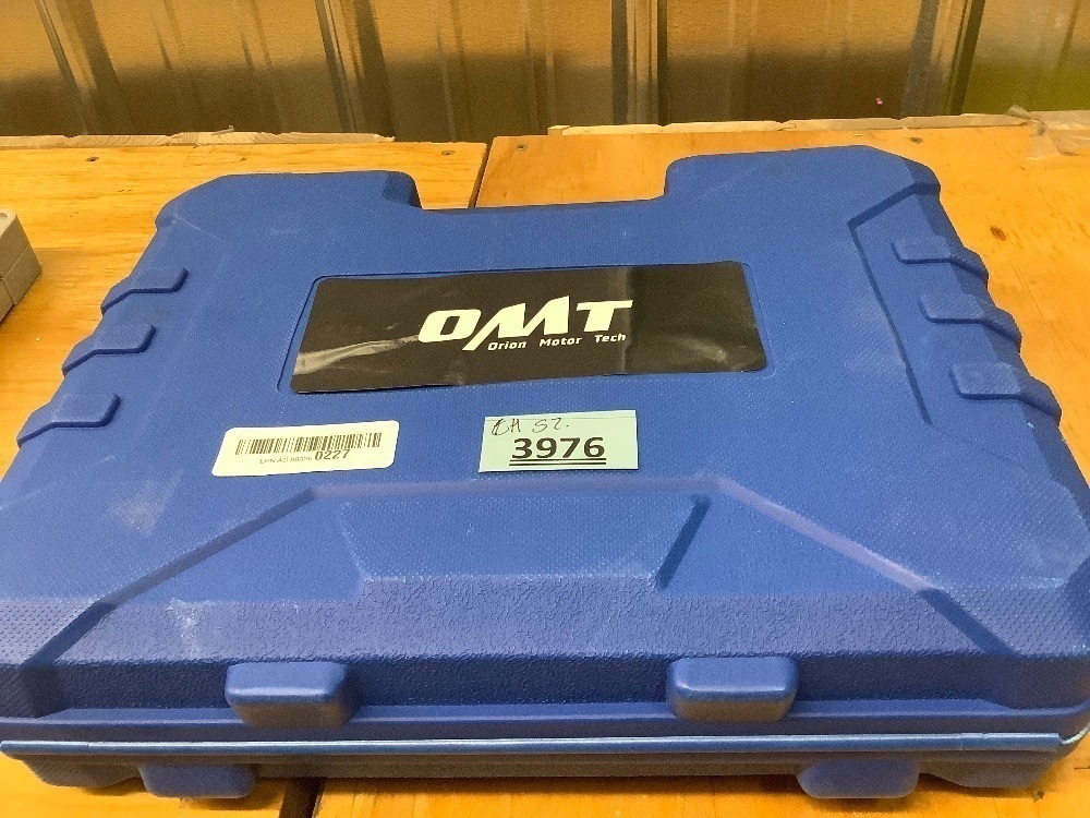 Pressure Tester Kit - Image 3 - Lot 3976