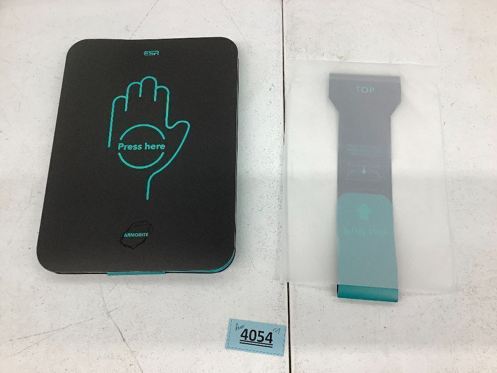 ESR 2 Pack Screen Protector for iPad - Image 2 - Lot 4054