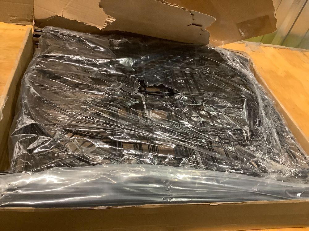 Garden Fences Animal Barrier, 12.55"*16.48" Black Garden Border Fencing, Arched Rustproof Metal No Dig Fence for Dogs, Outdoor Fence, Dog Fencing for Yard, Flower Bed (Medium 19 Pcs) - Image 3 - Lot 4104