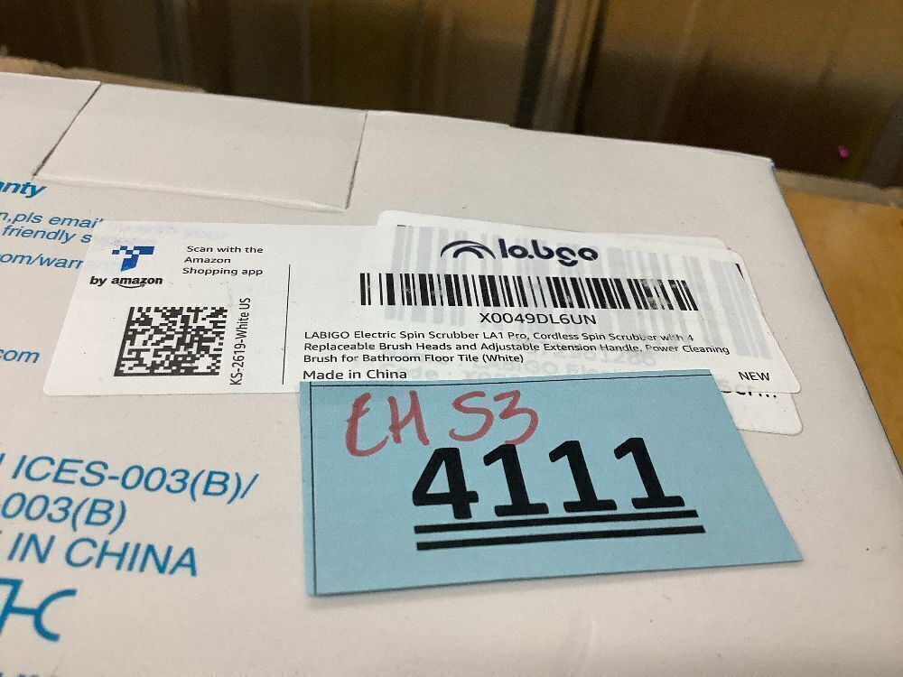 LABIGO Electric Spin Scrubber LA1 Pro, Cordless Spin Scrubber with 4 Replaceable Brush Heads and Adjustable Extension Handle, Power Cleaning Brush for Bathroom Floor Tile (White) - Image 2 - Lot 4111