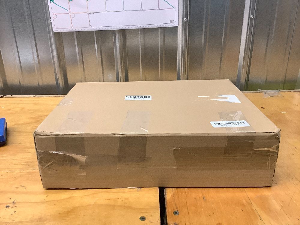 Wooden Step Stool, 13'' Heavy Duty Stepping Stool for Adults with Handle, Nonslip & Durable Design Supports up to 500lbs for Bedroom or Kitchen - Image 4 - Lot 4122