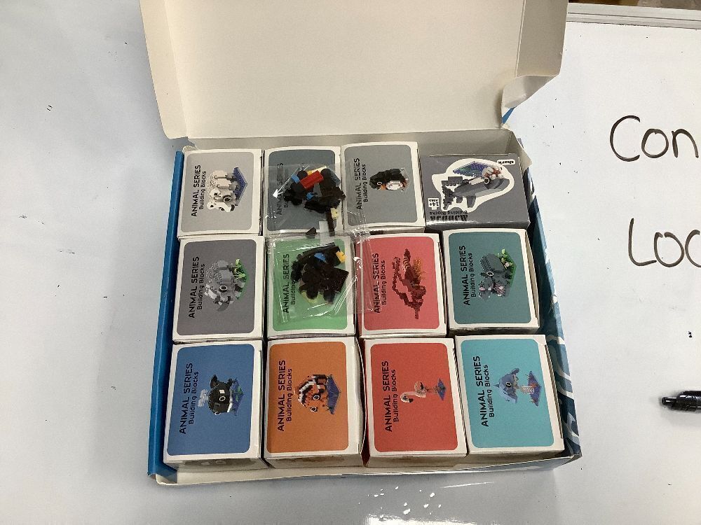 MJDDJA Animal Series Building Blocks - Image 2 - Lot 4403