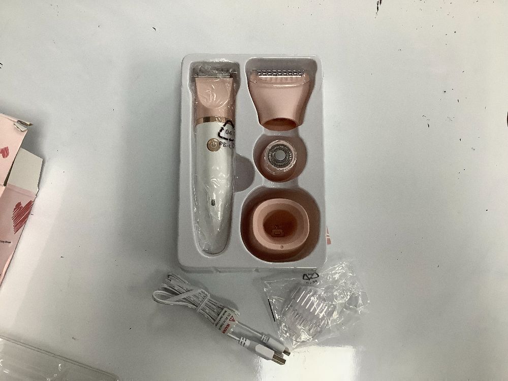 3in1 Bikini Trimmer - Image 1 - Lot 4421