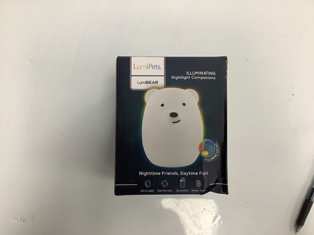 Lumipets Remote Control Silicone Night Light for Kids - Image 3 - Lot 4431