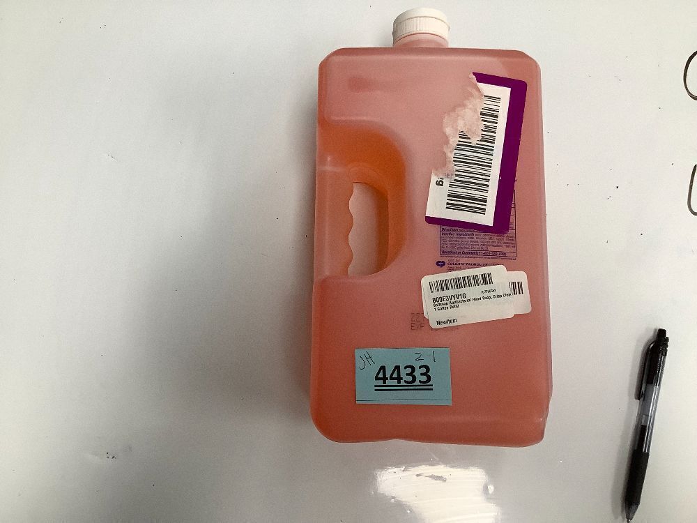 Softsoap Antibacterial Liquid Hand Soap Refill, Crisp Clean 1Gallon - Image 1 - Lot 4433