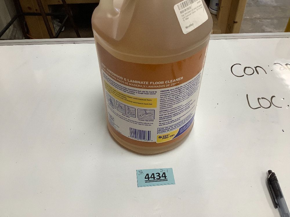 Zep Industrial Hardwood and Laminate Floor Cleaner - Image 3 - Lot 4434