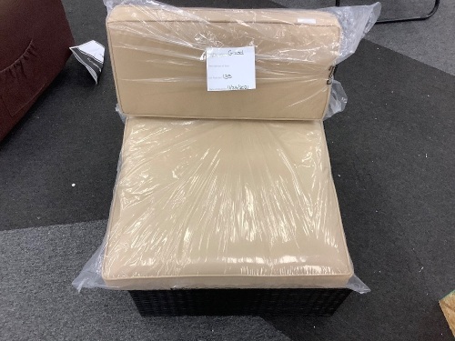 Wicker Conversation Seat w/ Coushin - Lot 135