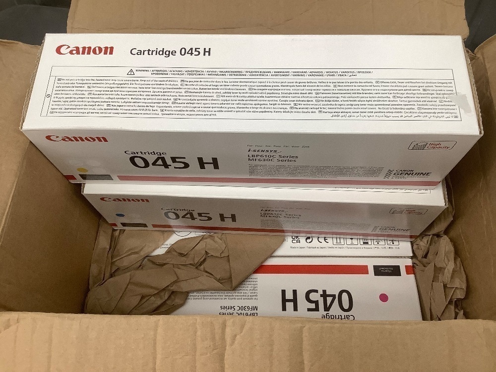 box of 4 Canon cartridge 045H - Image 2 - Lot 3346