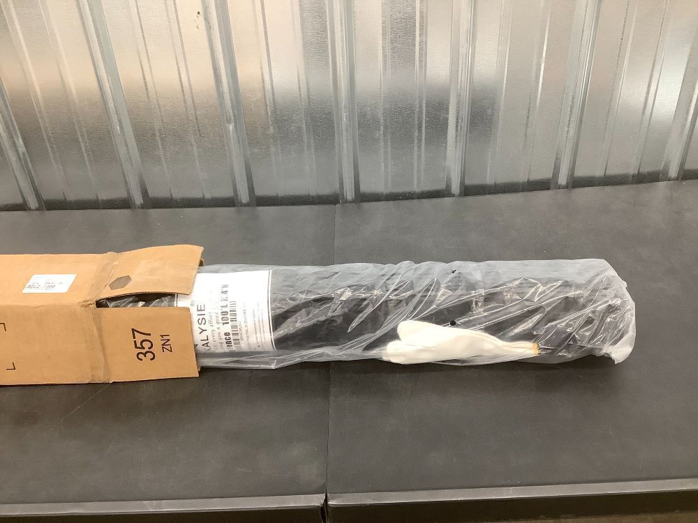 Safety Fence Plastic Mesh Fencing Roll, 4'x100' Feet - Image 2 - Lot 3591