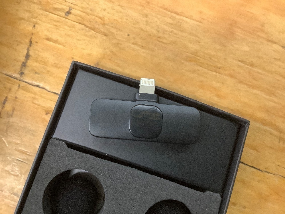 Wireless Lavalier Microphone for iPhone iPad,MacBook,Mini Mic with Noise Reduction - Image 2 - Lot 3626