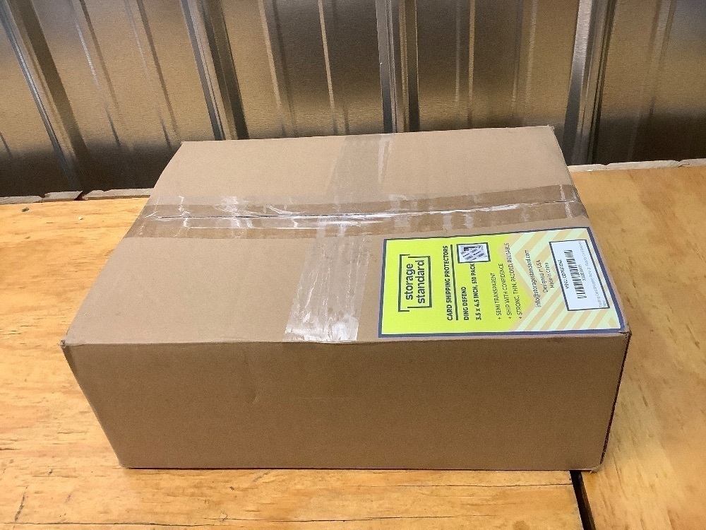 Trading Card Shipping Protector 3.5" x 4.5", Durable Plastic Card Mailers, Hard Plastic Flats for Card Breakers - Image 3 - Lot 3633