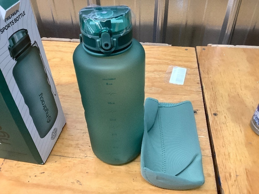 Water Bottle with Time Marker -Large BPA Moonlight Green 64 oz - Fast Flow - Image 2 - Lot 3641