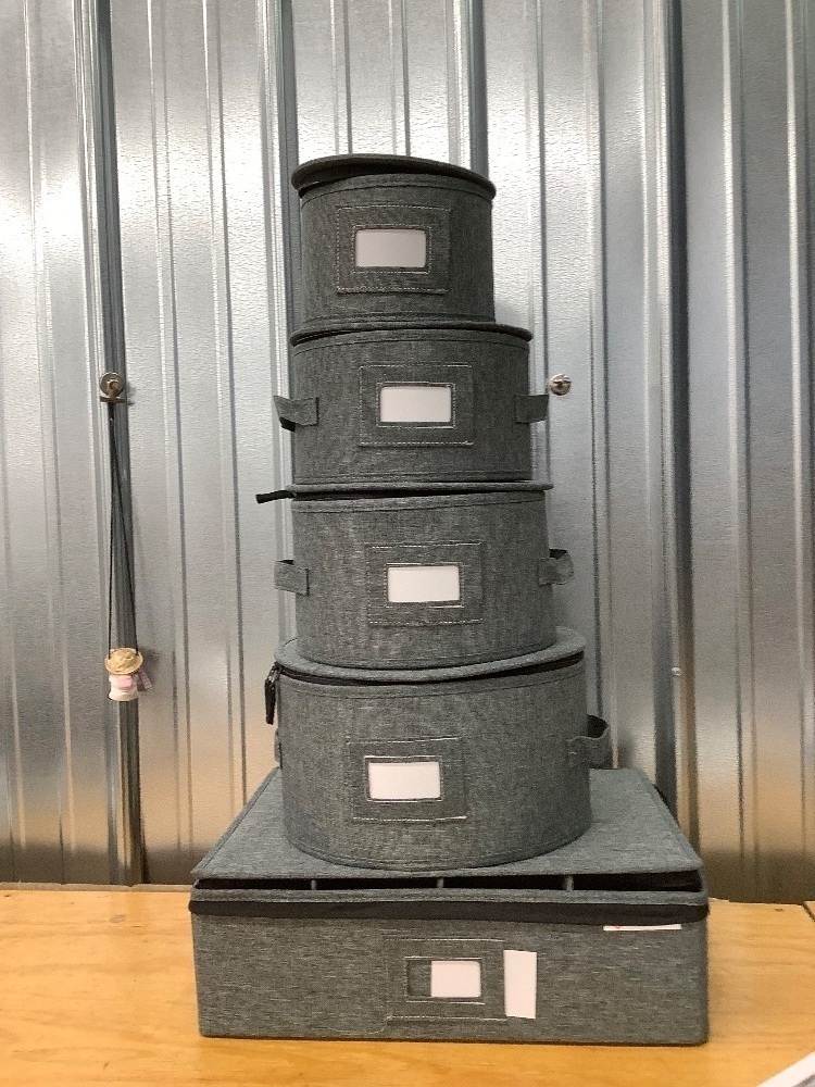 China Storage Containers Hard Shell Box for Moving Dishes, Plate, Wine and Glasses, Dinnerware, Mugs, Saucers Quilted Organizer Dividers for Packing Fine China Storage Containers 5Piece Grey - Image 3 - Lot 3667