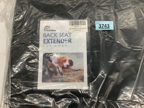 Back Seat Extender for Dogs - Lot 3743