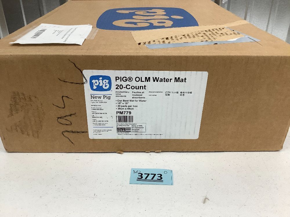 PIG Water Absorbent Mat - Reusable - 20 Pack - Image 5 - Lot 3773