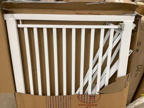 Baby Safety Gate - Lot 3853