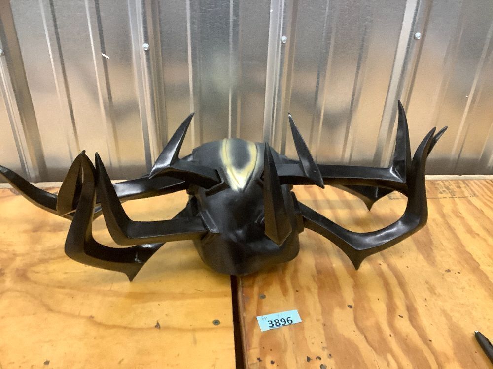 CrazyCatCos Thor Hela Mask PVC Cosplay Helmet - Image 3 - Lot 3896