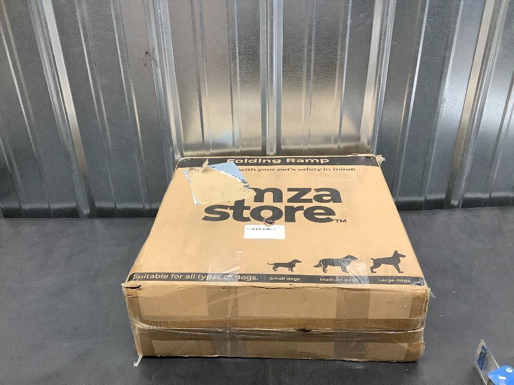 Dog Ramp for Car SUV & Truck - Image 4 - Lot 4007