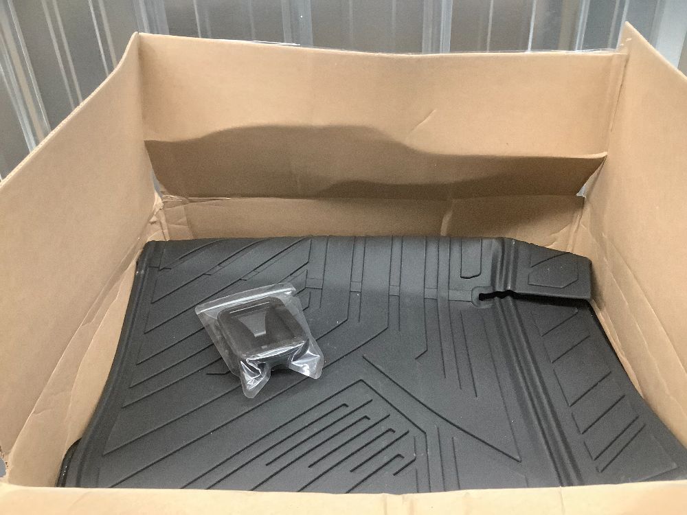 Vehicle Rubber Mats - Image 2 - Lot 4013