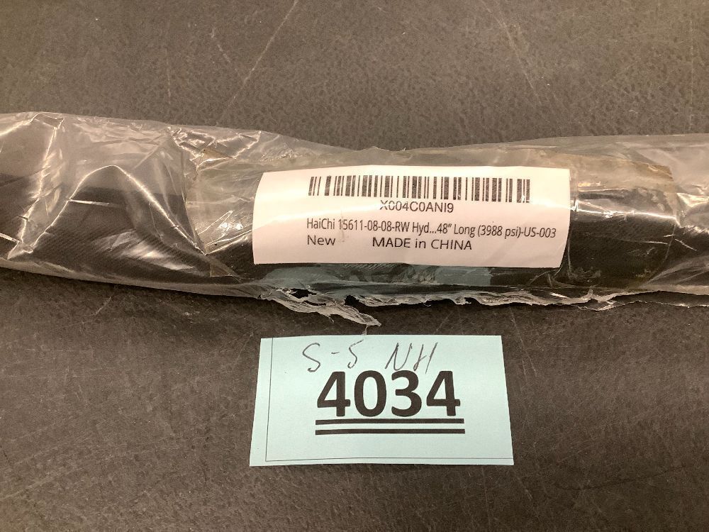 HaiChi 15611-08-08-RW Hydraulic Hose Swivel Assembly 1/2” Hydraulic Hose with Male NPT X Male NPT, 48” Long (3988 psi) - Image 2 - Lot 4034