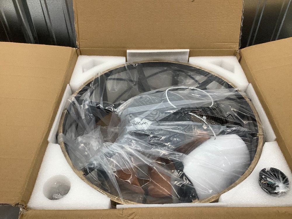 19" Farmhouse Fandelier Ceiling Fan with Light - Image 2 - Lot 4049