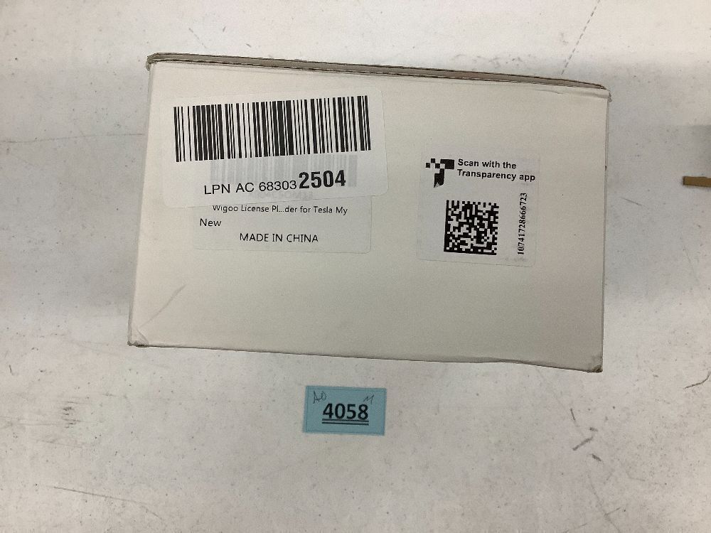 Wigoo Front License Plate Holder for Tesla Model Y/3 - Image 4 - Lot 4058