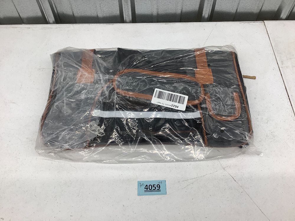Cat, Dog Carrier – Fits Pets Up to 18 lbs - Image 2 - Lot 4059