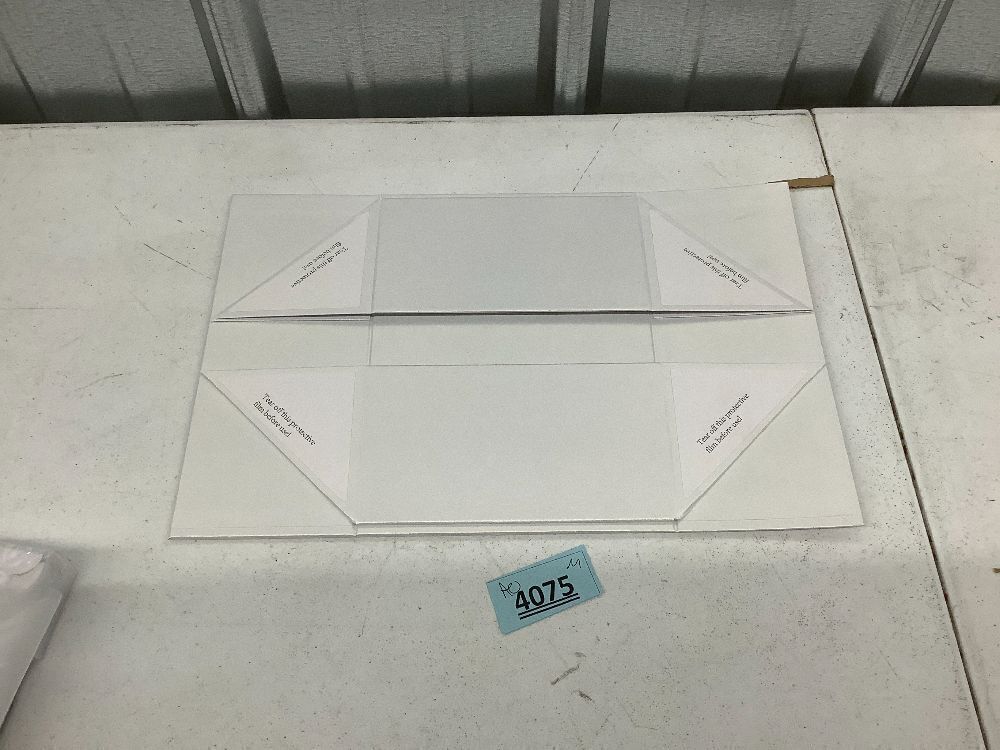 Giftgarden White Gift Boxes - Image 3 - Lot 4075