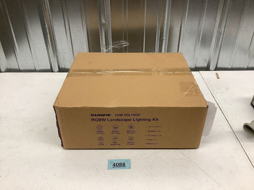 Low Voltage RGBW Color Changing Landscape Lights with 300W Transformer Kit, 12 Pack - Image 3 - Lot 4088