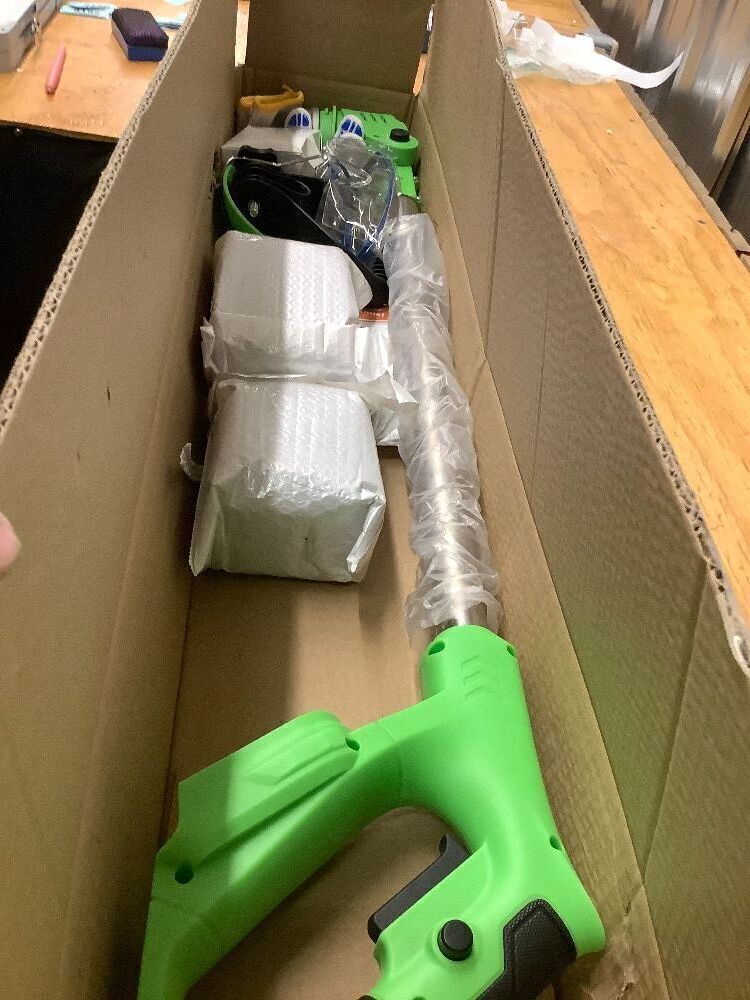 Cordless Weed Wacker - Image 2 - Lot 4165