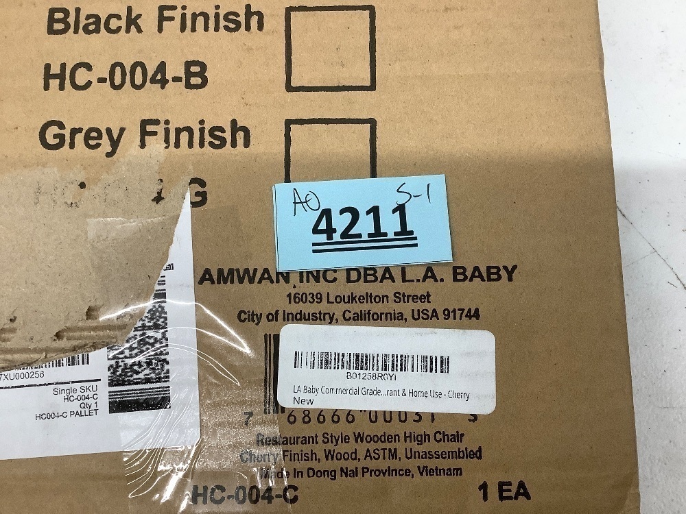 LA Baby Commercial Grade Stack-Able Solid Wood High Chair for Restaurant & Home - Image 3 - Lot 4211