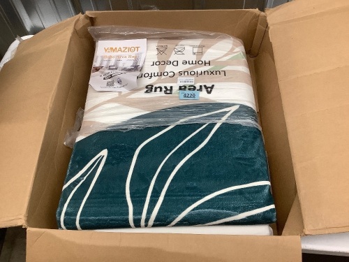 Yamaziot Washable Area Rug - Lot 4220