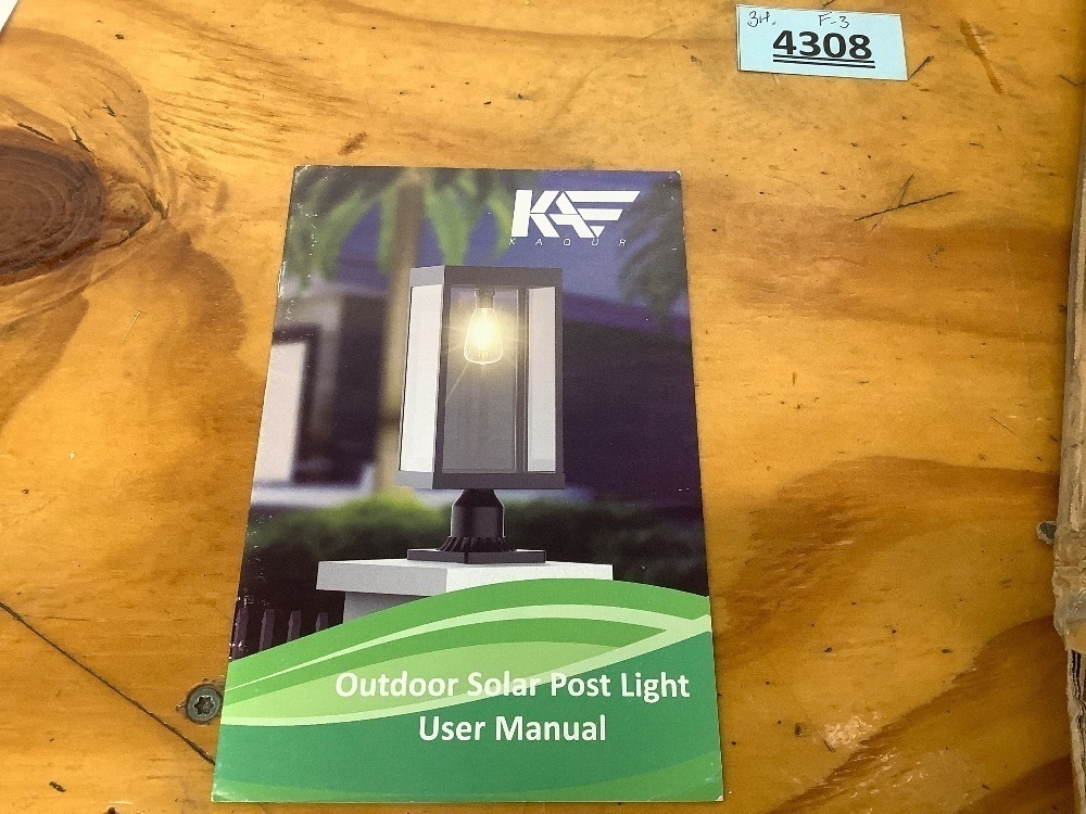 Outdoor solar post light - Image 2 - Lot 4308