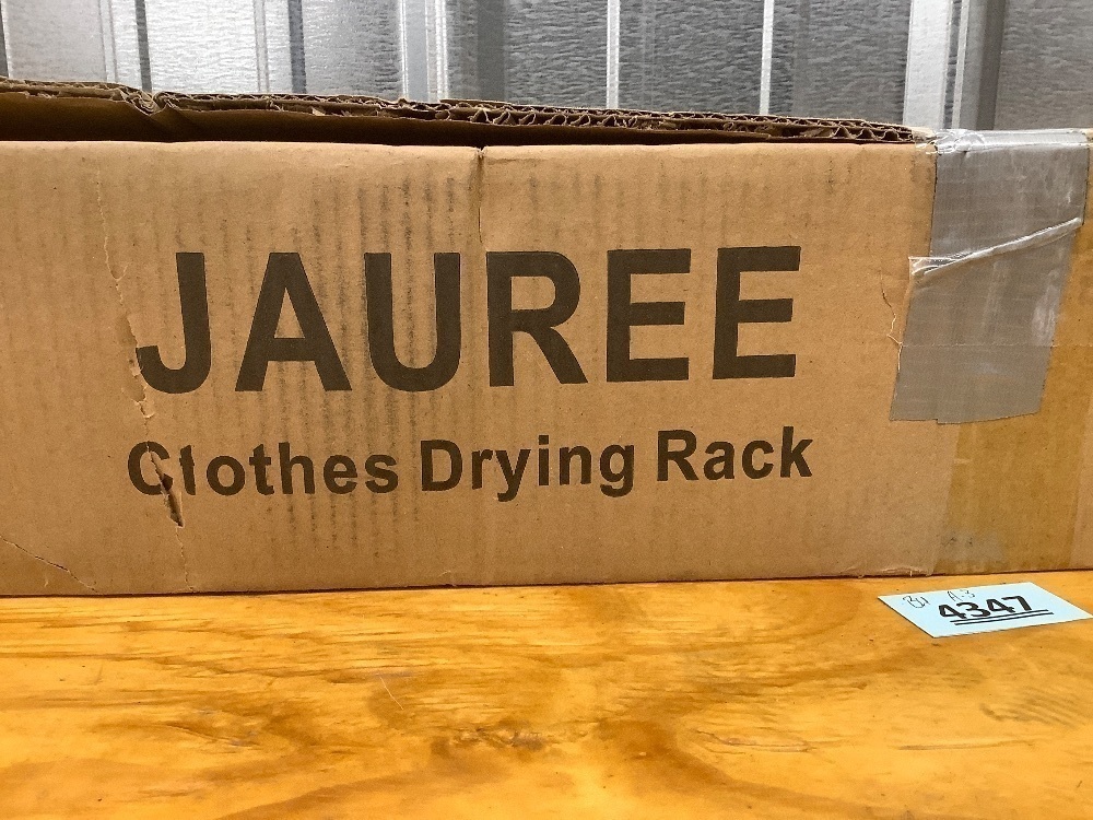 Jauree clothes rack - Image 3 - Lot 4347