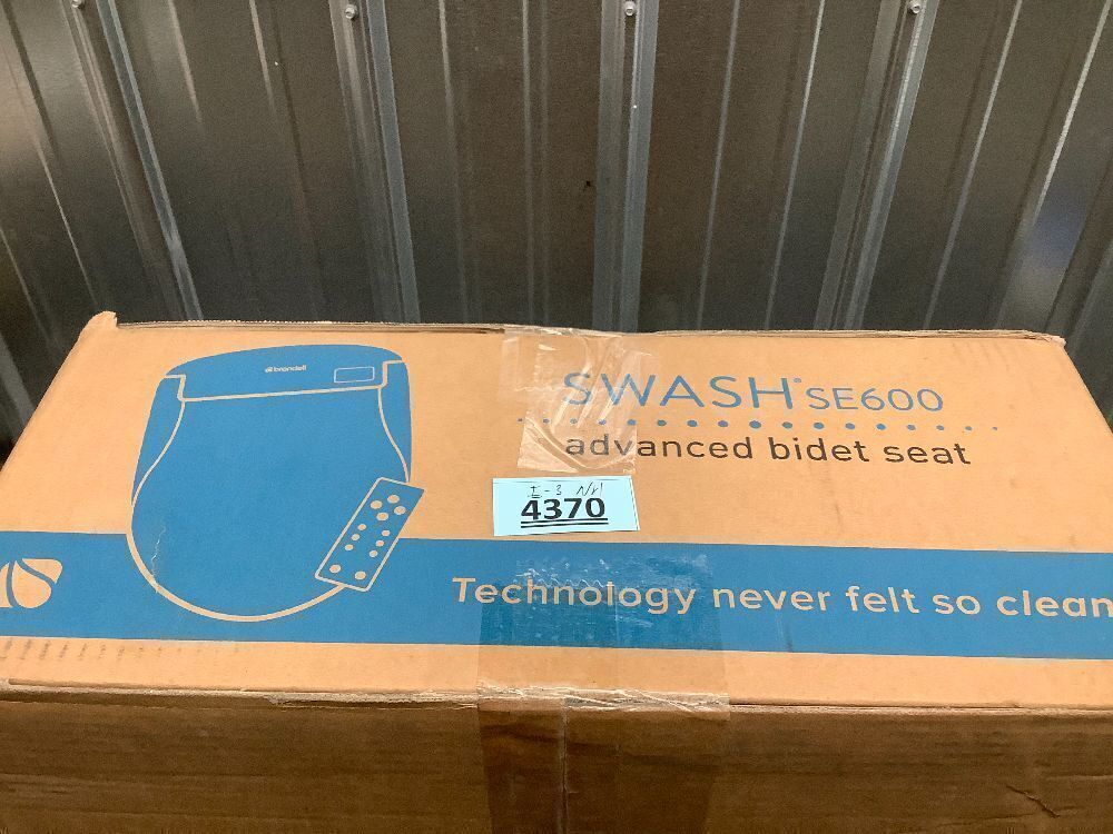 Swash SE600 Advanced Bidet Seat - Image 2 - Lot 4370