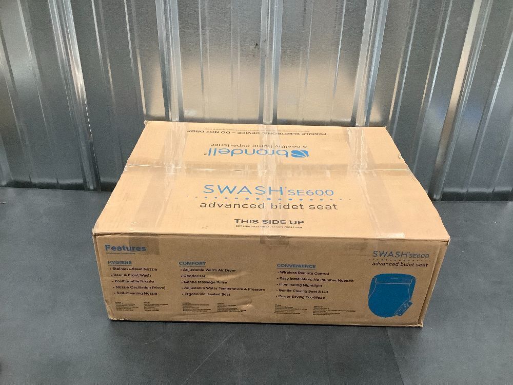 Swash SE600 Advanced Bidet Seat - Image 3 - Lot 4370