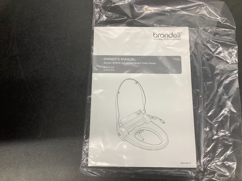 Swash SE600 Advanced Bidet Seat - Image 4 - Lot 4370