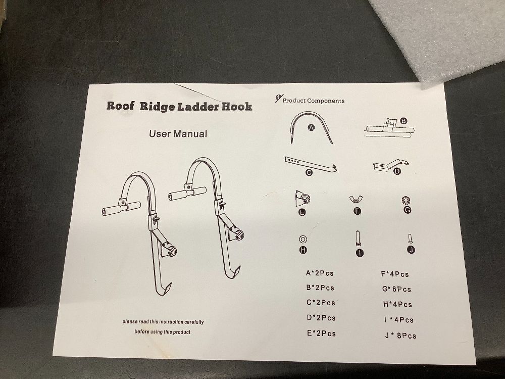 Ladder Roof Hook with Wheel - Image 2 - Lot 4373
