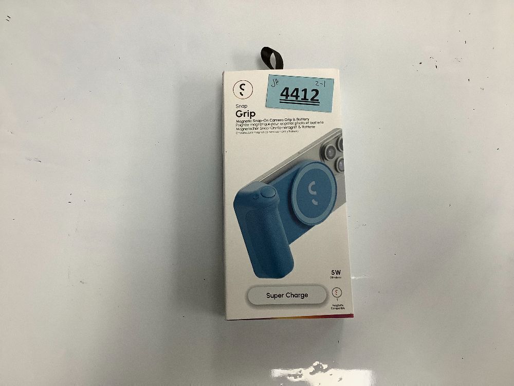 ShiftCam SnapGrip - Mobile Phone Camera Grip with Wireless Shutter Button - Image 4 - Lot 4412