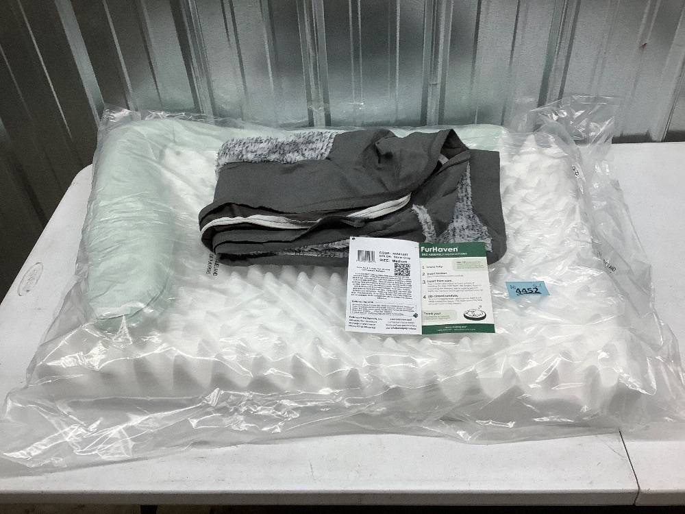 Furhaven Orthopedic Dog Bed for Medium/Small Dogs w/ Removable Bolsters & Washable Cover, For Dogs Up to 35 lbs - Image 2 - Lot 4452