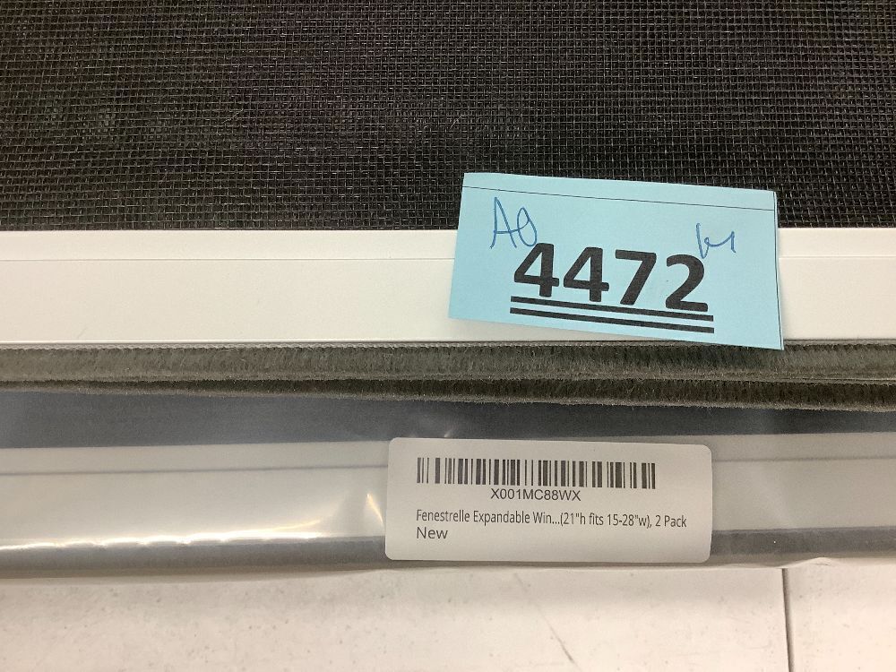 Fenestrelle Expandable Window Screen - Image 4 - Lot 4472