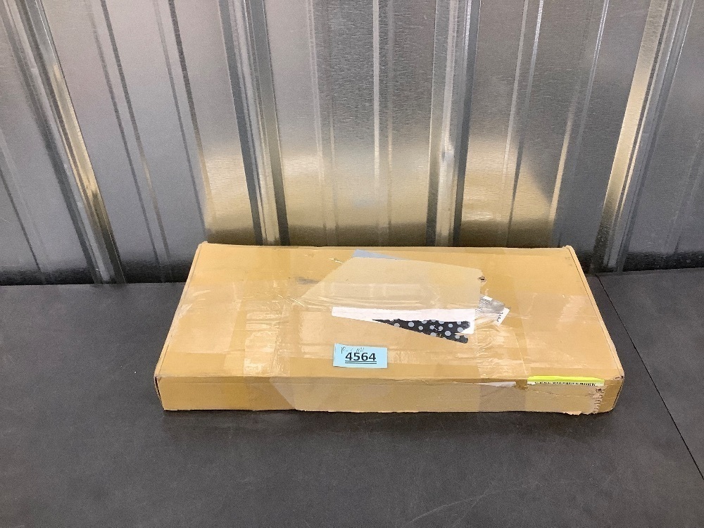 VTUIFBT metal clamp-on adjustable computer keyboard tray - Image 3 - Lot 4564
