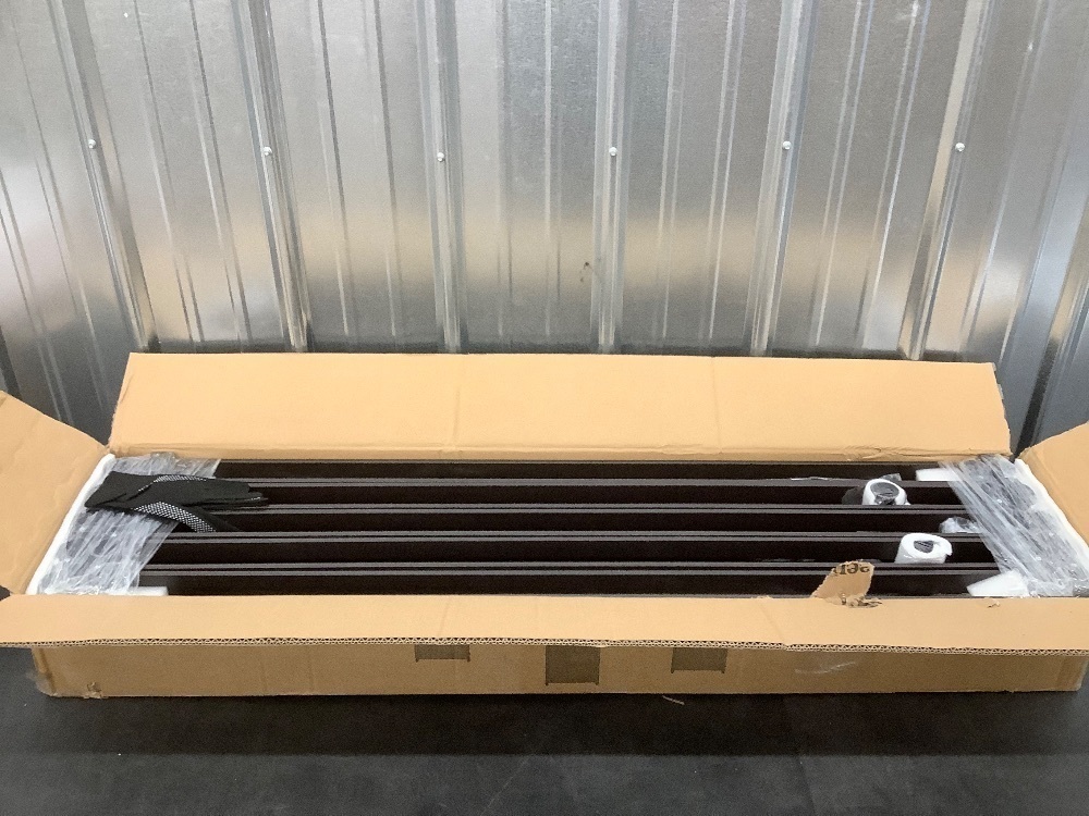 Outdoor privacy screen (metal) - Image 2 - Lot 4569