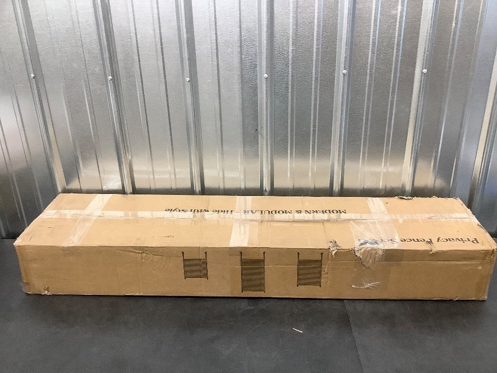 Outdoor privacy screen (metal) - Image 4 - Lot 4569