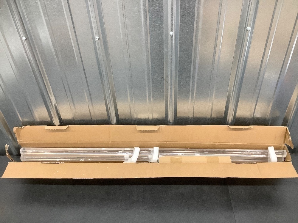 MODE ACRYLIC COLLECTION CURTAIN ROD SET - Image 2 - Lot 4582